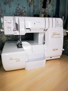 {{productViewItem.photos[photoViewList.activeNavIndex].Alt || productViewItem.photos[photoViewList.activeNavIndex].Description || 'Контейнер BabyLock Ovation, Gloria'}}